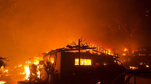 Sky Turns Red As Terrifying Fire Forces Neighbours To Flee In Los Angeles